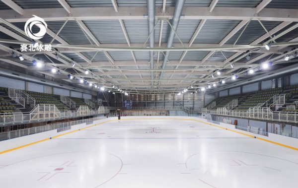 滑冰場設(shè)計(jì).jpg 滑冰場設(shè)計(jì).jpg