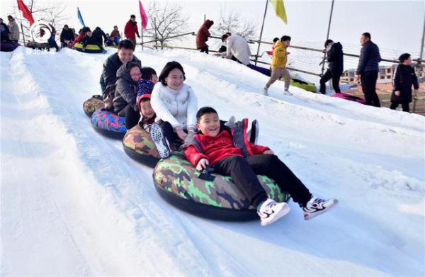 室外滑雪場建設(shè) 室外滑雪場建設(shè)
