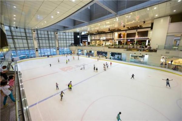 滑冰場地 滑冰場地